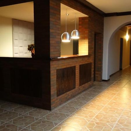 Hotel Junior Zamość Eksteriør bilde