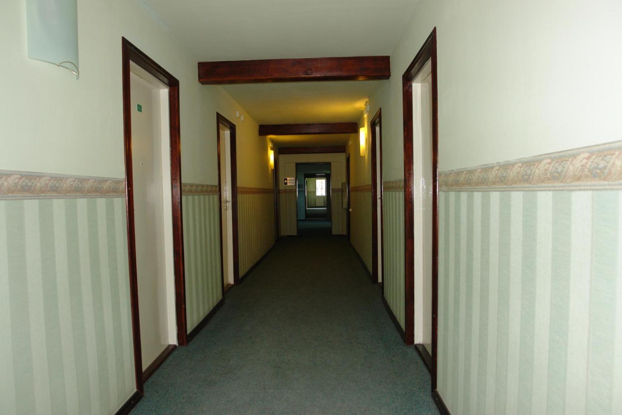 Hotel Junior Zamość Eksteriør bilde